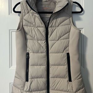 Bernardo Women's Beige Quilted Vest